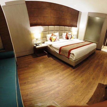 Lemonwood Suites By F9 Hotels - Trivoli Garden Chhatarpur 新德里 外观 照片