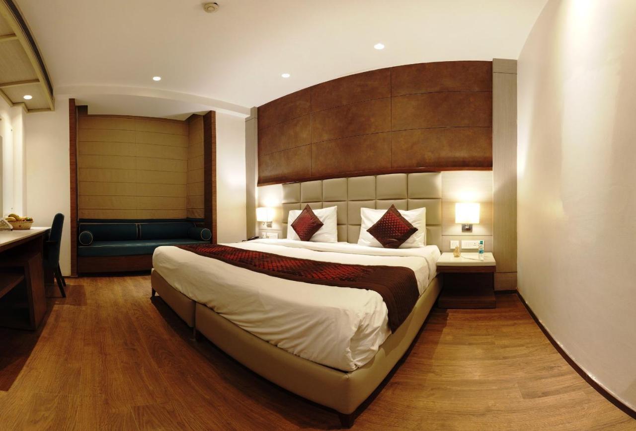 Lemonwood Suites By F9 Hotels - Trivoli Garden Chhatarpur 新德里 外观 照片