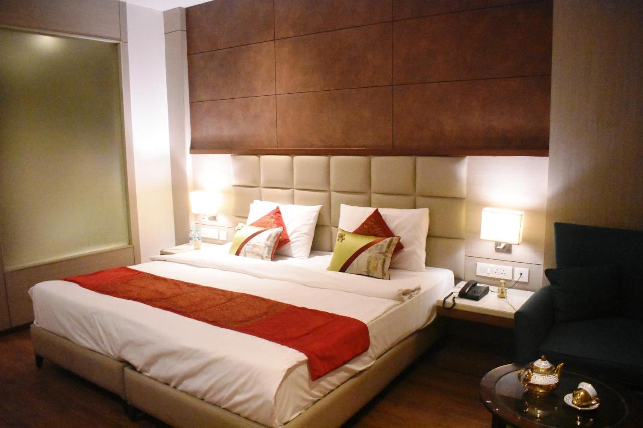 Lemonwood Suites By F9 Hotels - Trivoli Garden Chhatarpur 新德里 外观 照片