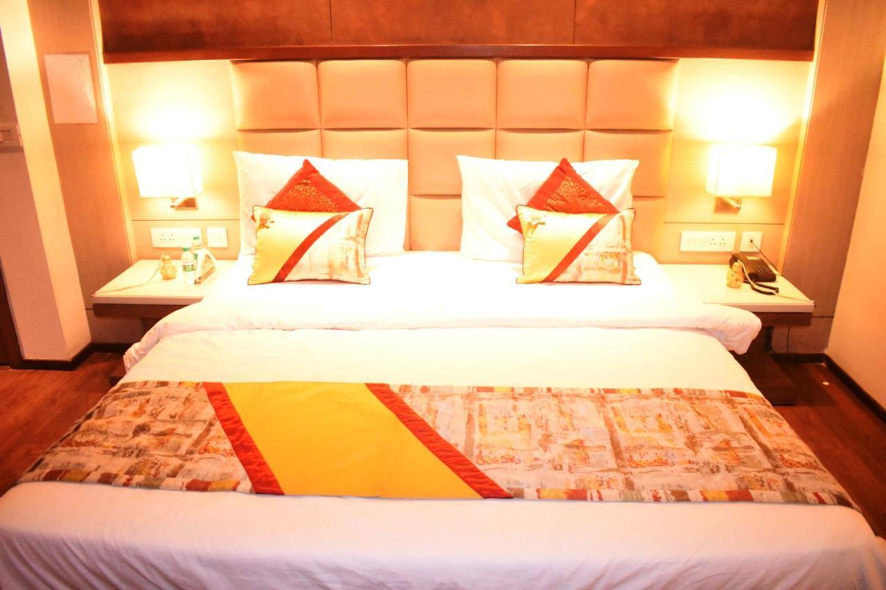 Lemonwood Suites By F9 Hotels - Trivoli Garden Chhatarpur 新德里 外观 照片