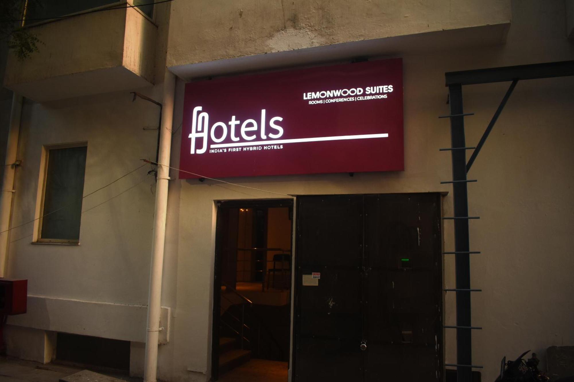 Lemonwood Suites By F9 Hotels - Trivoli Garden Chhatarpur 新德里 外观 照片