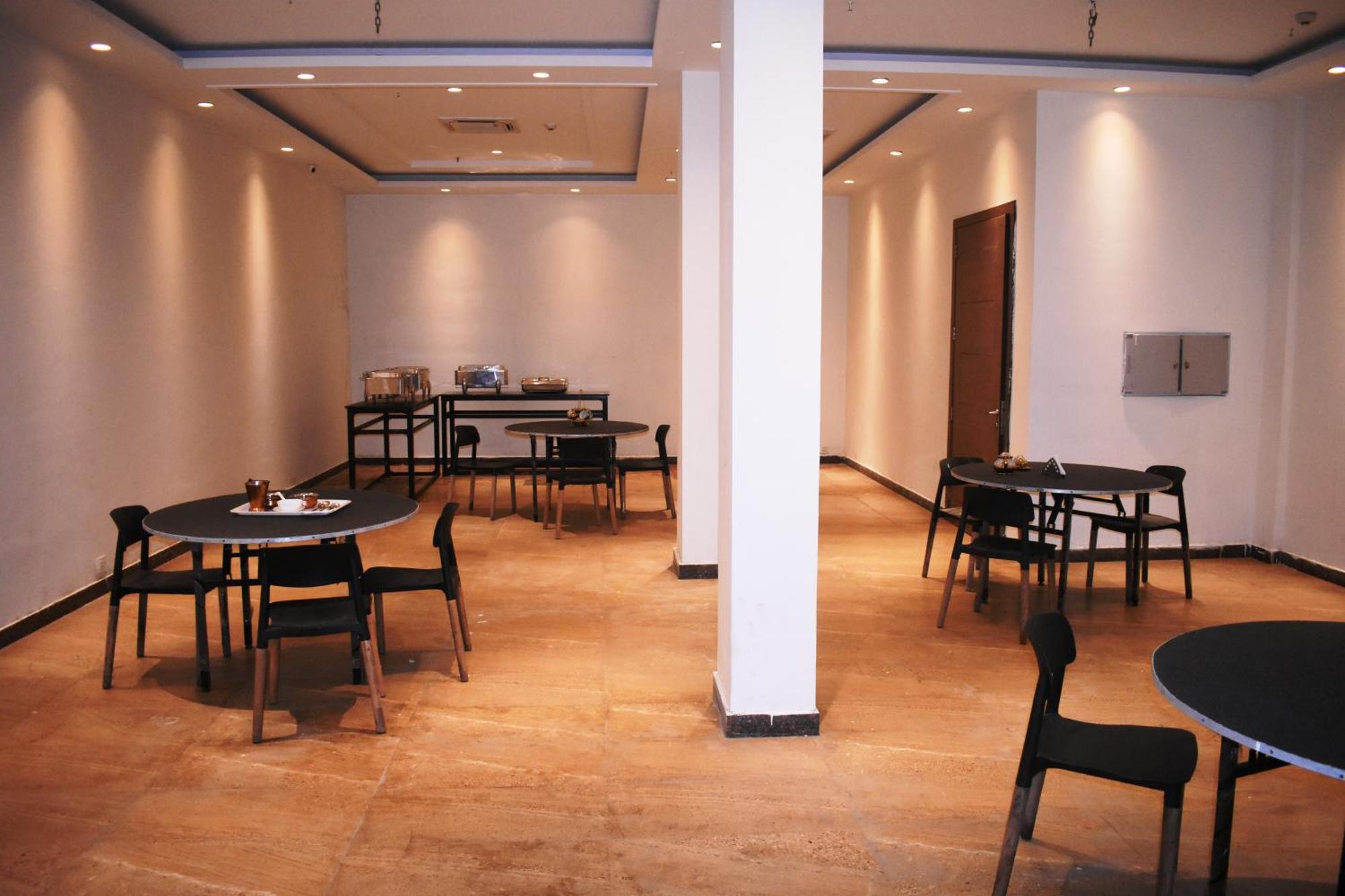 Lemonwood Suites By F9 Hotels - Trivoli Garden Chhatarpur 新德里 外观 照片